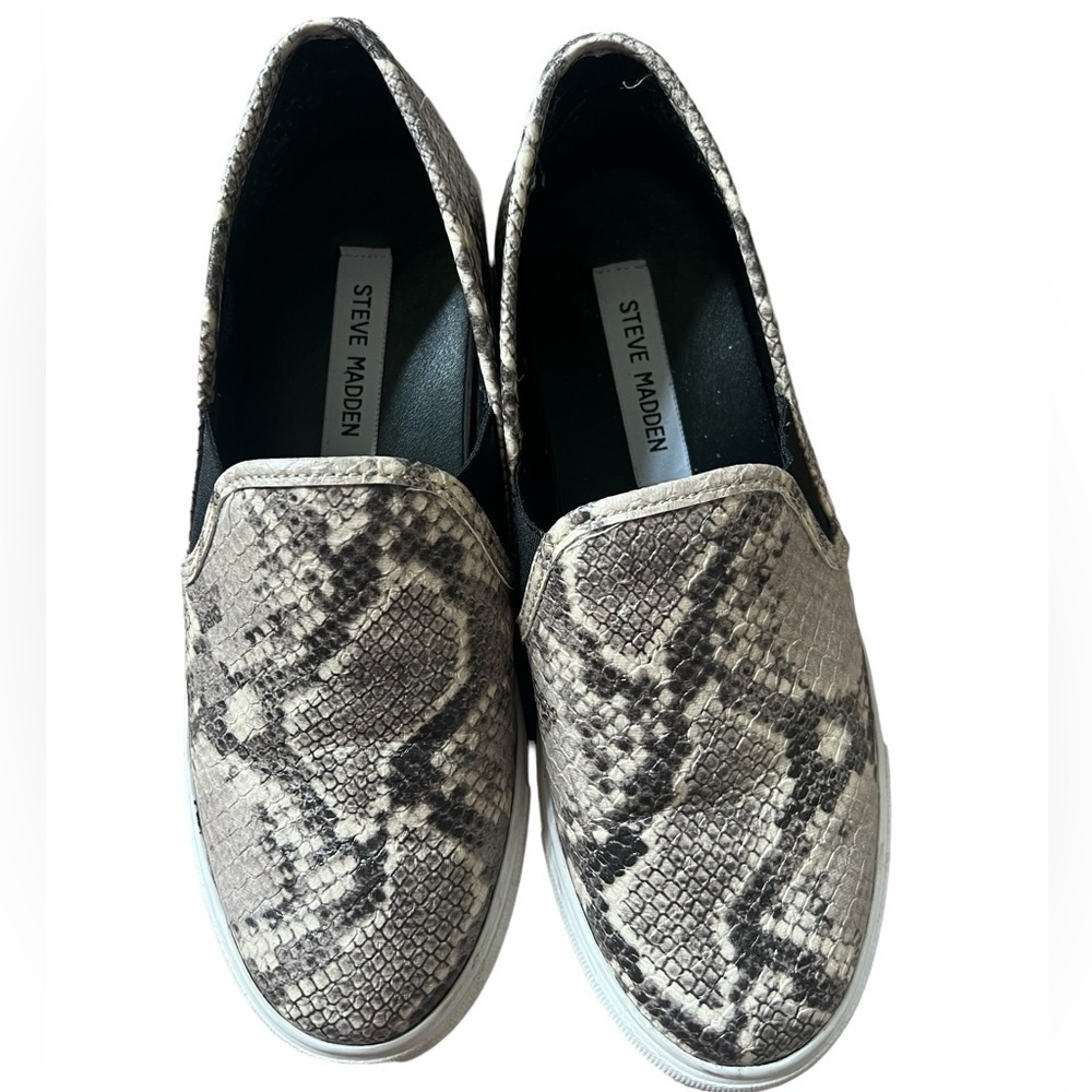 Steve Madden Symba Snakeskin Print‎ Faux Leather Slip On Sneakers Shoes